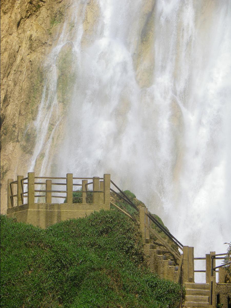 Waterfall Chiflon62